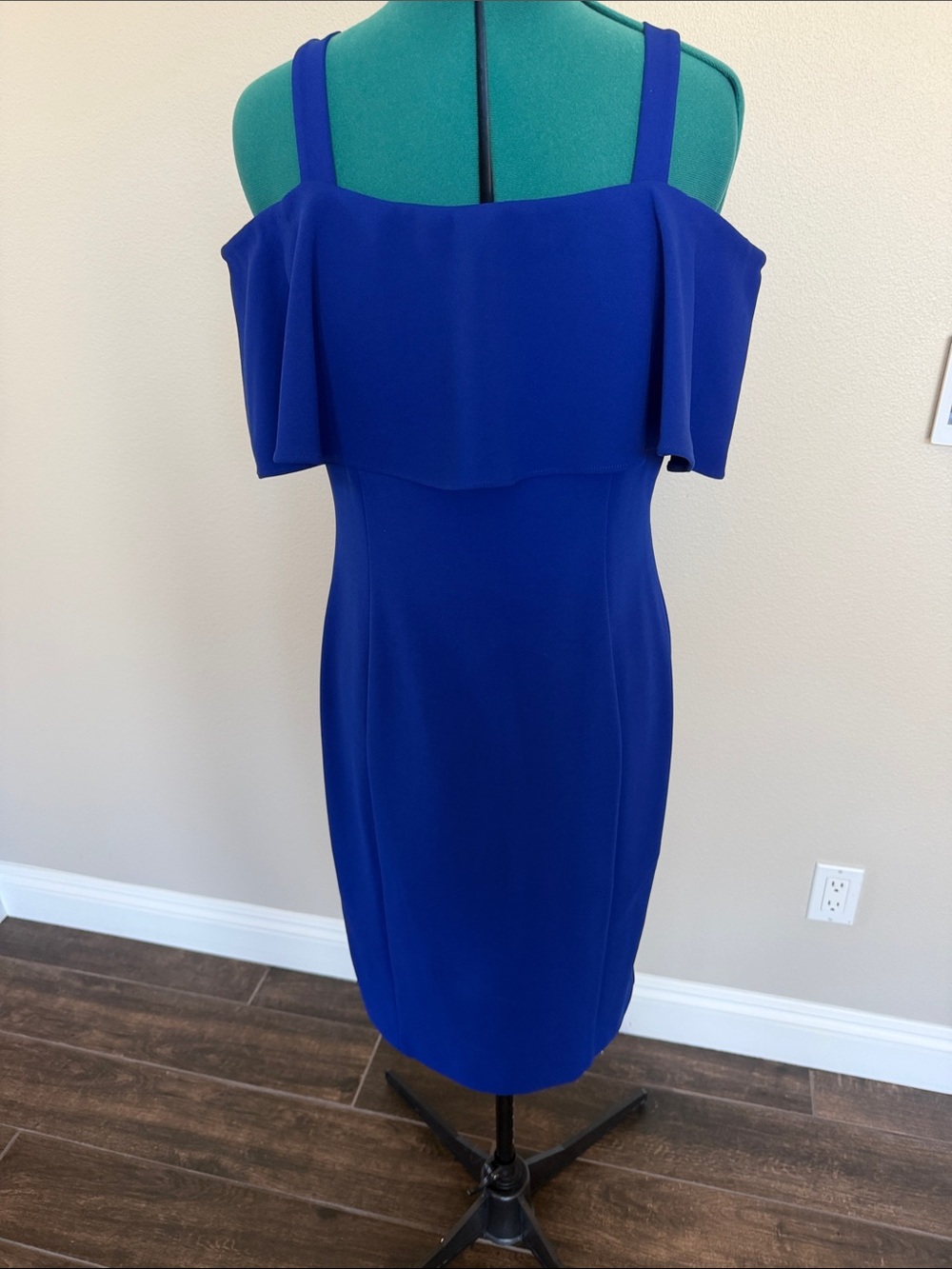 Vince Camuto Royal Blue One-Shoulder Sheath Dress